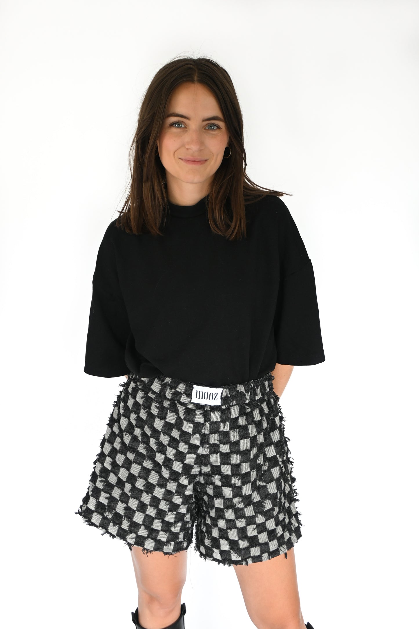 Checked Ruby short - black