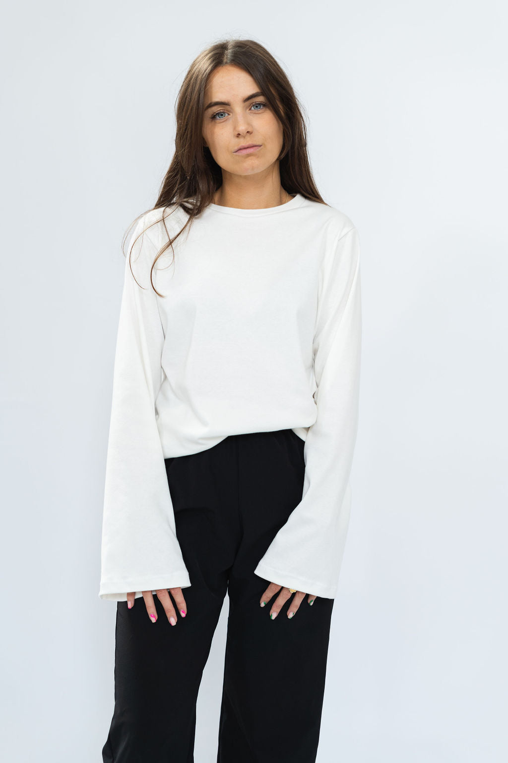 Ada flared long sleeve - white